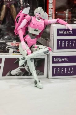 Mastermind Creations PS-04 Azalea Arcee -model store 0b58e4a809