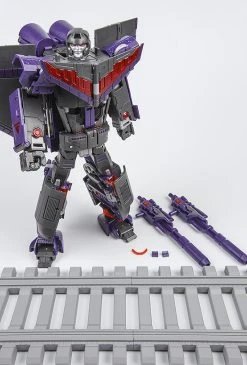 ToyWorld TW-06B Devil Star Astrotrain Purple Version TFCon 2015 Exclusive -model store 0dcc47206d