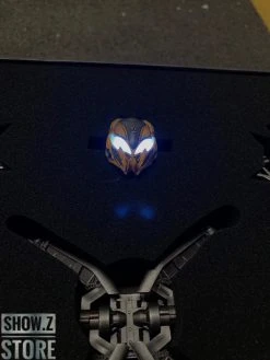 Comicave Studios 1/22 Bumblebee -model store 146f95b117