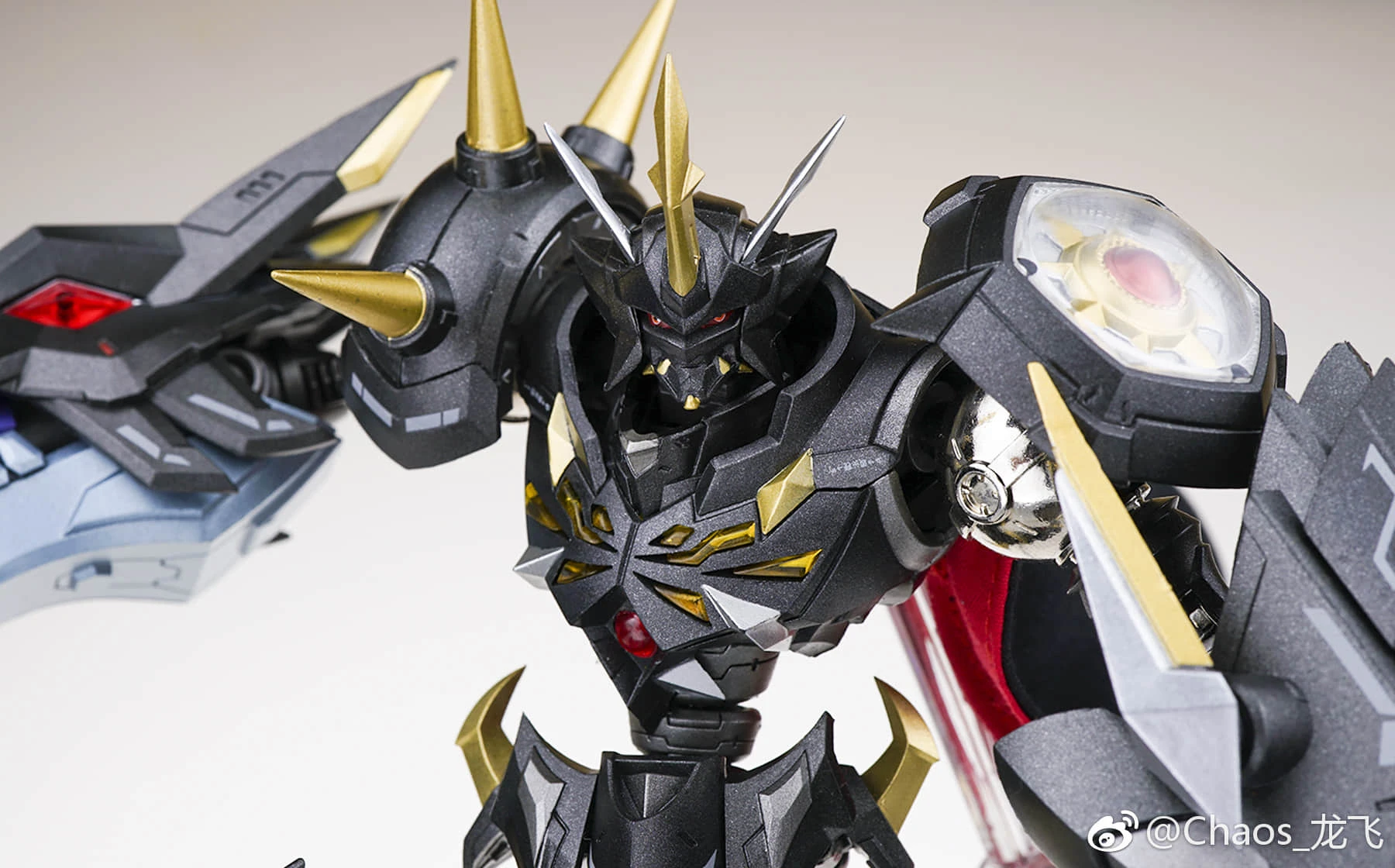 TungMung EX DM-01B Omegamon Omega-X Digital Monster Black Version 5 TungMung EX DM-01B Omegamon Omega-X Digital Monster Black Version - Image 3