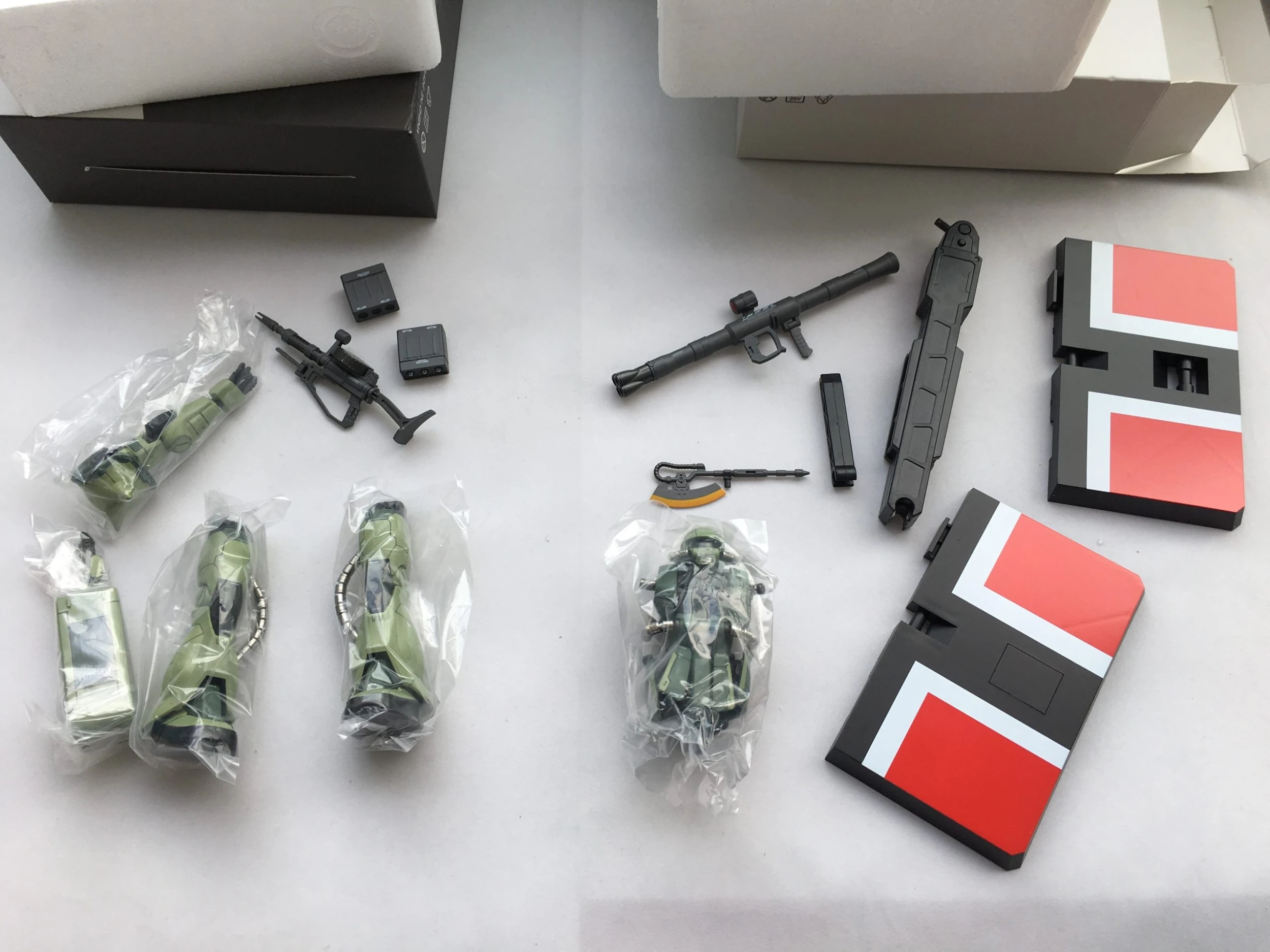 Metal Soldier 1/100 MS01 ZAKUII MS-01 MS-06 ZAKU2 Green Chogokin Metal Build 4 Metal Soldier 1/100 MS01 ZAKUII MS-01 MS-06 ZAKU2 Green Chogokin Metal Build - Image 2