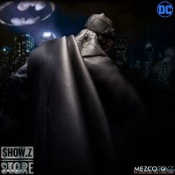 MEZCO Toyz DC Comics One:12 Collective Batman: Supreme Knight -model store 441716361e
