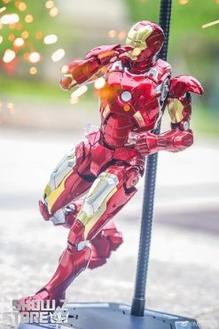 Eastern Model 1/9 Iron Man Mark 7 Model Kit -model store 543b7e414c