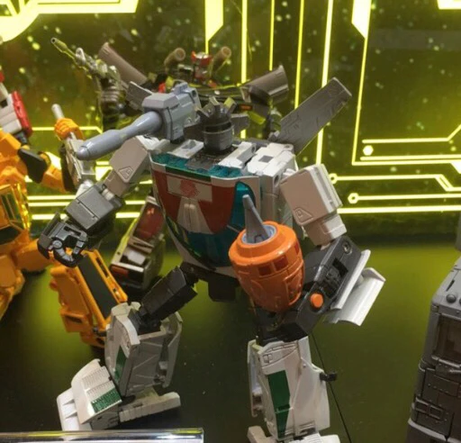 Takara MP-20+ Wheeljack Anime Color 16 Takara MP-20+ Wheeljack Anime Color - Image 14