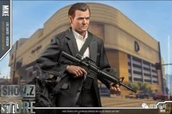 CCToys 1/6 Grand Theft Auto V Michael De Santa -model store 77143ff54f