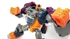 Hasbro PP-27 PP27 Optimal Optimus Power Of Prime Leader Class -model store 79325ff771