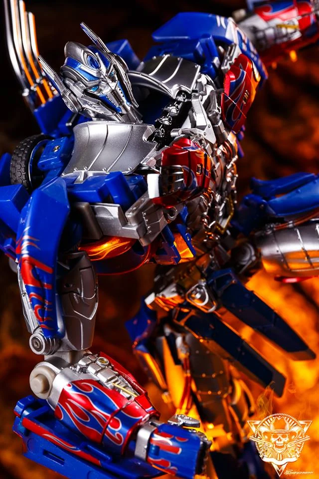 AlienAttack Toys AAT A-01CC Optimus Prime 9 AlienAttack Toys AAT A-01CC Optimus Prime - Image 7