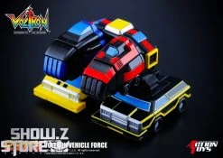 Action Toys Voltron Defender Of The Universe ES Gokin Voltron Vehicle Force -model store 876eb94050