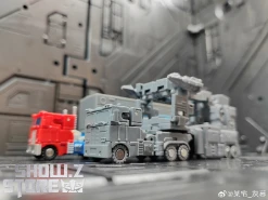 Dr.Wu DW-E23 Tactical Commander Ultra Magnus -model store 8a5d58d7d0