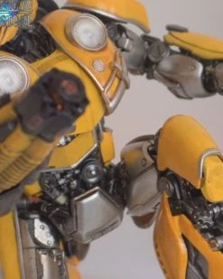 5U Model Bumblebee Deluxe Figure Transformers DLX Collectible Series -model store 9d09a111d2