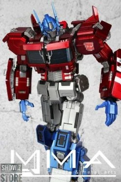 Movable & Metal Arts IDW Optimus Prime W/ Bike -model store a73e86ad7e