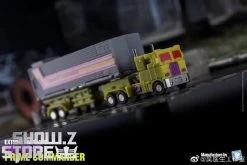 Dr.Wu DW-E04T Prime Commander Optimus Prime Toxitron Version W/ Trailer -model store b0254eb1c7