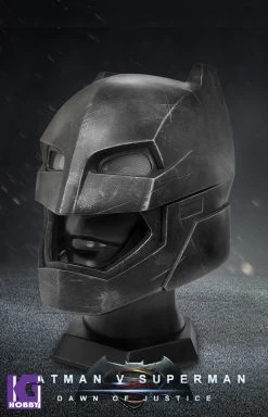 Bretoys 002 1:1 Life-Size Batman Helmet VS Superman -model store c58dce95cd