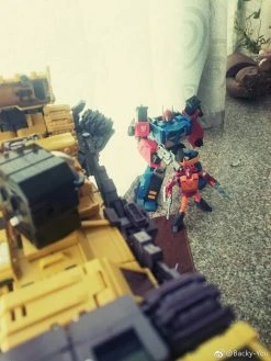 Toyworld TW-C07Y Constructor Devastator 27 Toyworld TW-C07Y Constructor Devastator -model store d27cee8d04