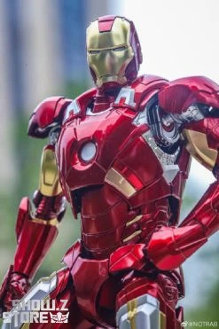 Eastern Model 1/9 Iron Man Mark 7 Model Kit -model store d87592b1a7