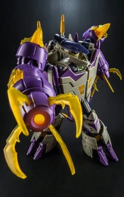 Garatron GOD-01 Thunderstorm Thunderwing -model store dc2bce35fd