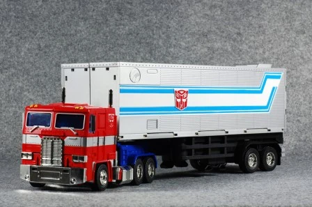 4th Party MP-10 Optimus Prime KO (Figure & Trailer) 5 4th Party MP-10 Optimus Prime KO (Figure & Trailer) - Image 3