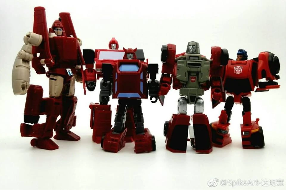 Mech Planet Hot Soldiers HS-15 Cliffjumper & HS-16 Hubcup Set Of 2 4 Mech Planet Hot Soldiers HS-15 Cliffjumper & HS-16 Hubcup Set Of 2 - Image 2
